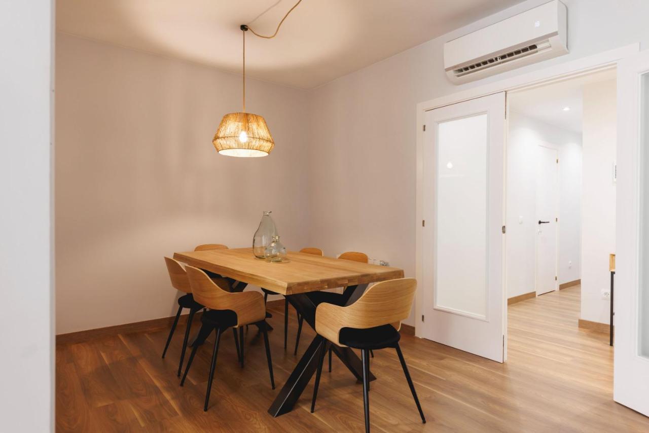Bravissimo Figuerola, Spacious 3-Bedroom Apartment Girona Bagian luar foto
