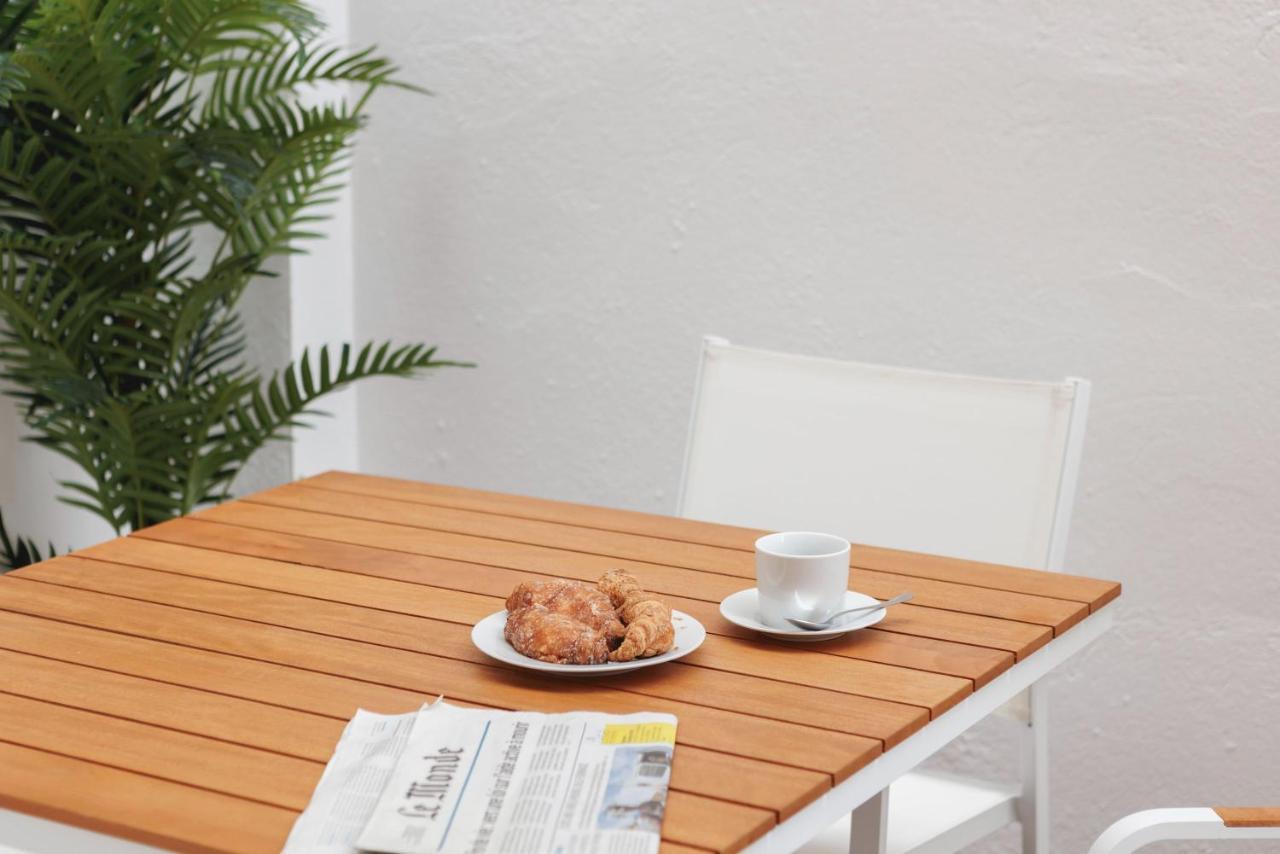 Bravissimo Figuerola, Spacious 3-Bedroom Apartment Girona Bagian luar foto