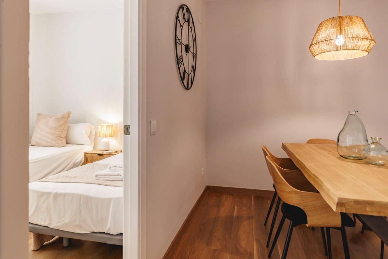 Bravissimo Figuerola, Spacious 3-Bedroom Apartment Girona Bagian luar foto